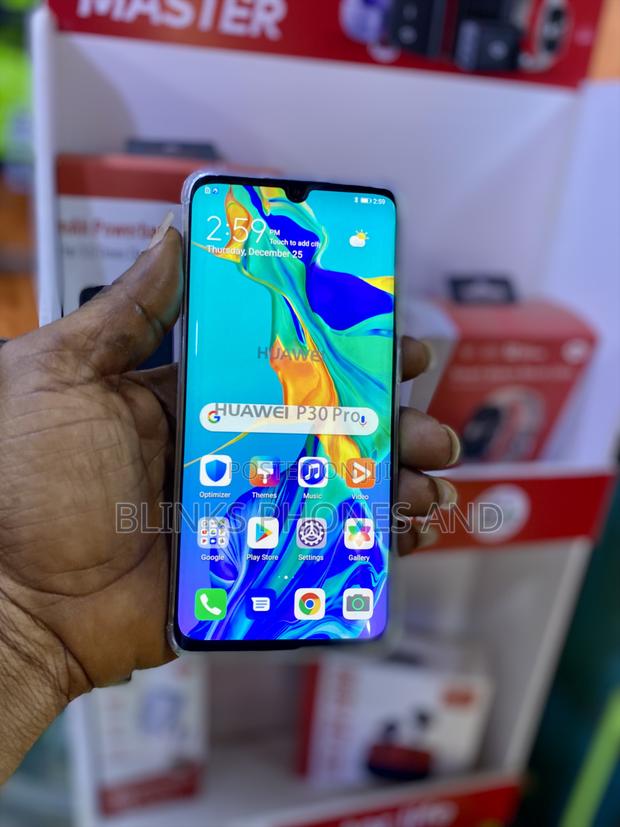 Huawei P30 Pro 128 GB Blue · Photo 4