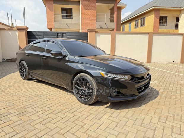 Honda Accord Sport 2.0T 2022 Black