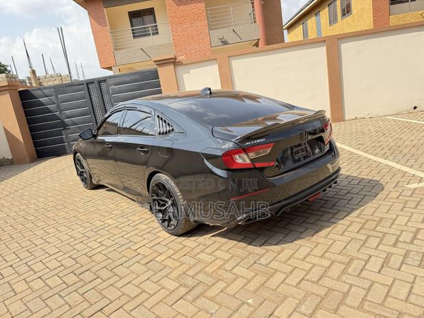 Honda Accord Sport 2.0T 2022 Black