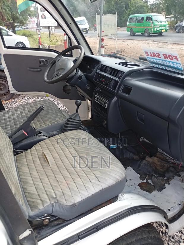 Daihatsu Hijet 1999 White photo 8
