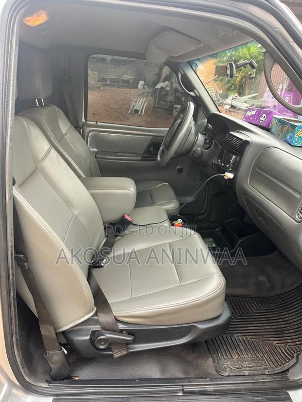Ford Ranger Wildtrak 2012 Silver photo 5