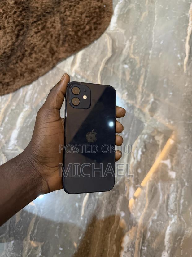 Apple iPhone 12 128 GB Black photo 2