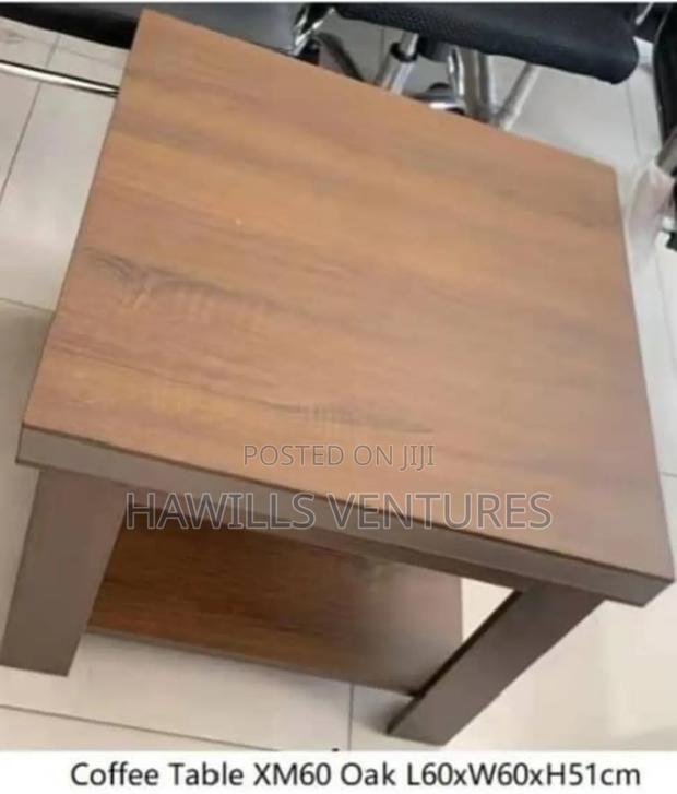 Office Coffee Wooden Table · Photo 2