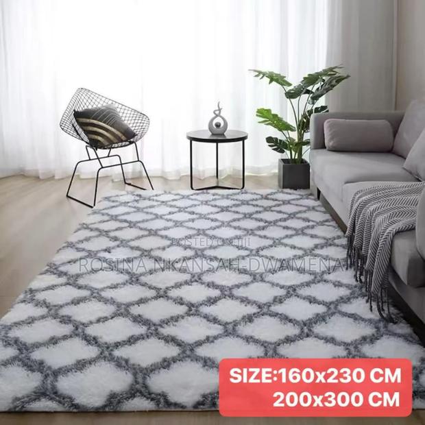 Curtains, Bedsheets,Towels, Pillow, Curtain Rod Etc photo 2