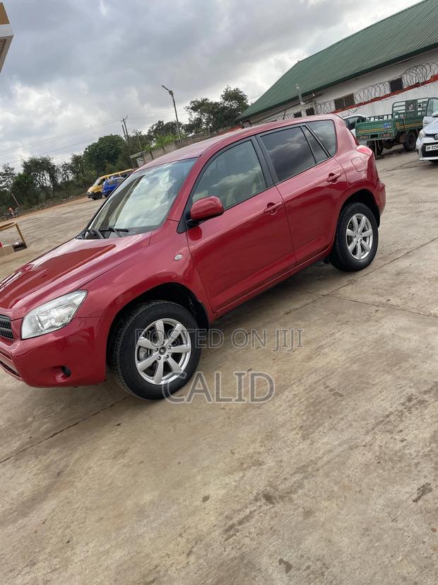 Toyota RAV4 2010 photo 6