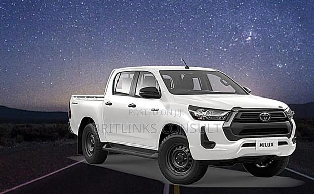 Toyota Hilux Pickup Truck Available for Rentals Now!