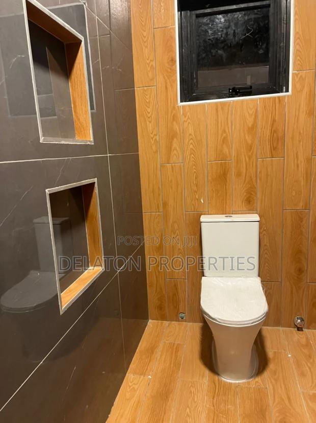 3bdrm House in Pokuase for sale photo 10