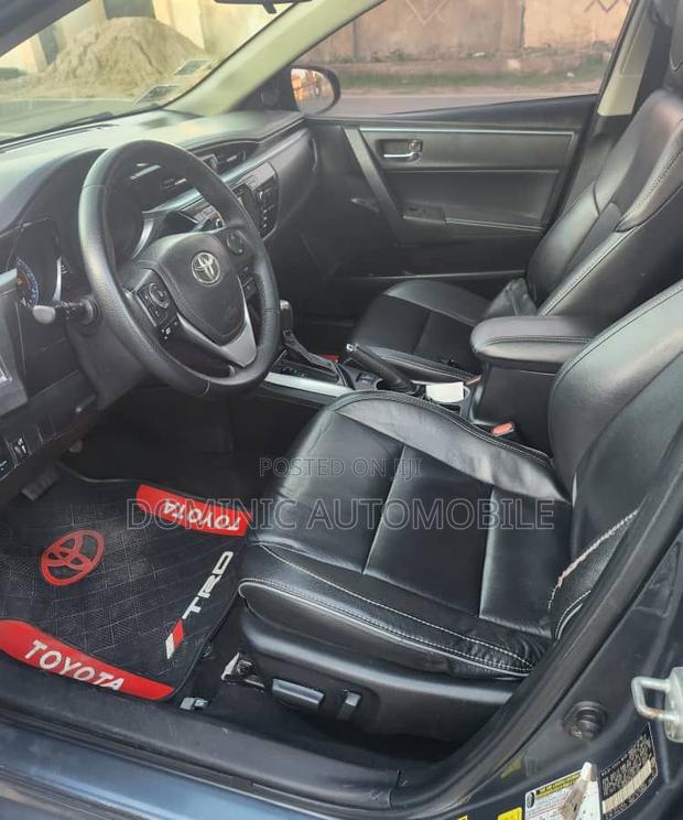 Toyota Corolla S 4dr Sedan (1.8L 4cyl CVT) 2015 Gray