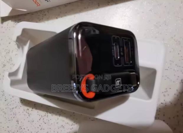 Toocki 67w Gan Usb C Charger With Retractable Type C Cable photo 7