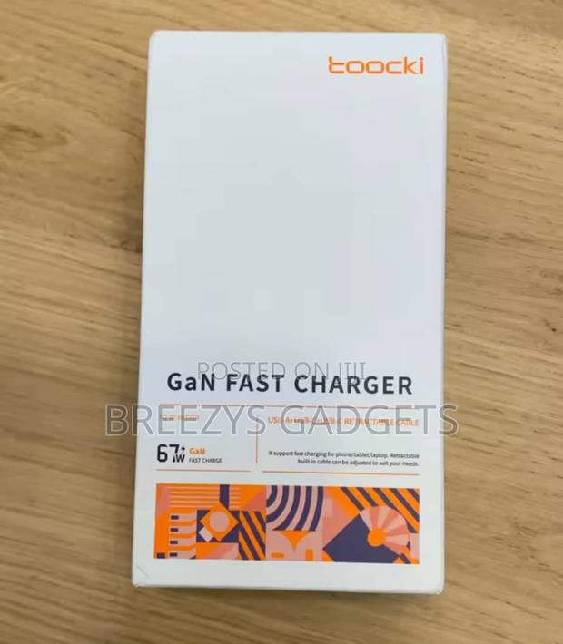 Toocki 67w Gan Usb C Charger With Retractable Type C Cable photo 3