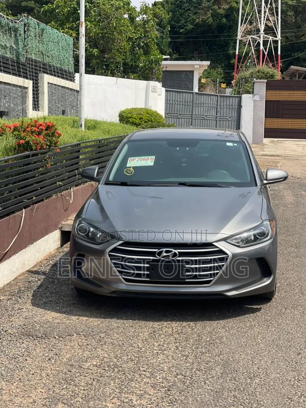 Hyundai Elantra Limited 2018 Gray