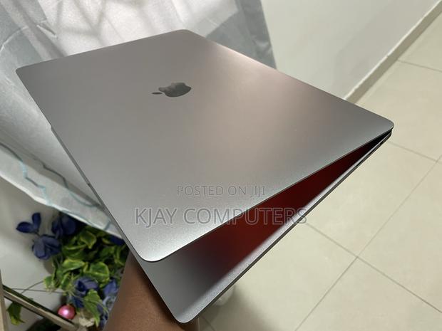 Laptop Apple MacBook Pro 2019 16GB Intel Core I7 SSD 256GB photo 4