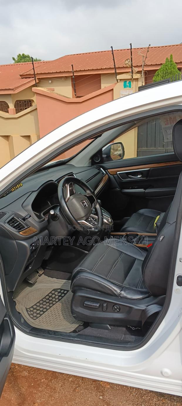 Honda CR-V Touring 2021 White