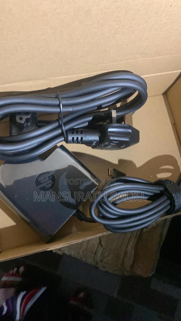 Dell Original Type C Charger photo 2