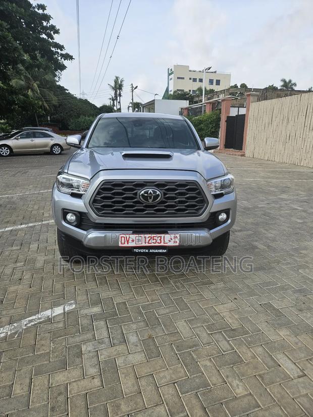 Toyota Tacoma TRD Pro 2021 Silver