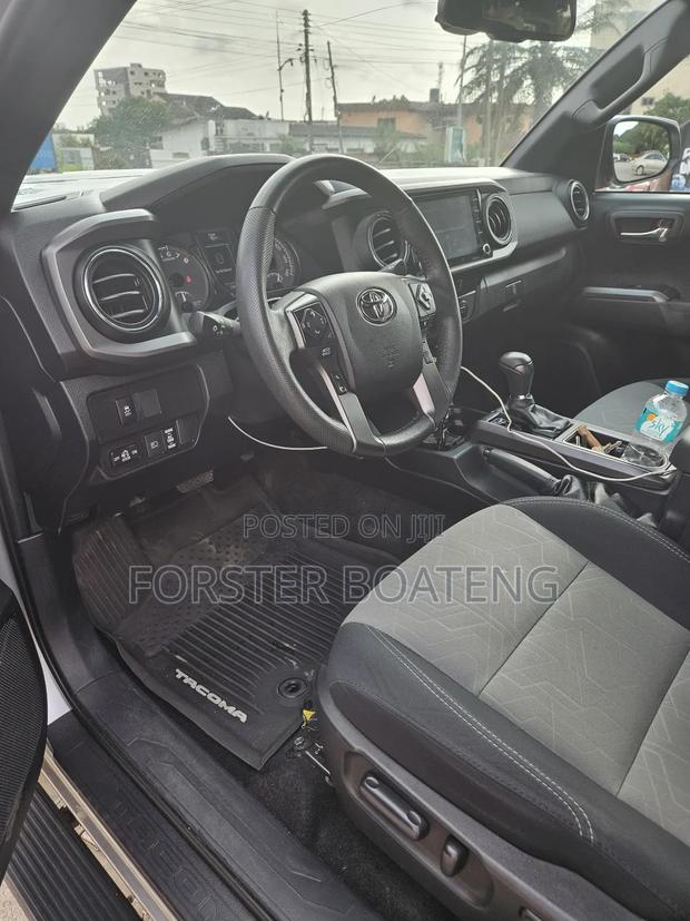 Toyota Tacoma TRD Pro 2021 Silver