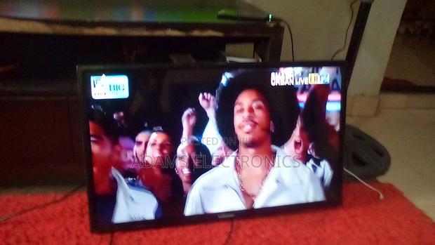 A Very Nice Home Use Samsung 32 Inches Full Digital Tv for Sale.