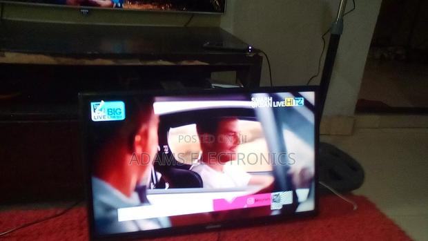 A Very Nice Home Use Samsung 32 Inches Full Digital Tv for Sale. photo 5