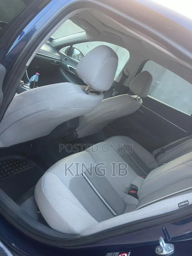Hyundai Sonata SE 2021 Blue