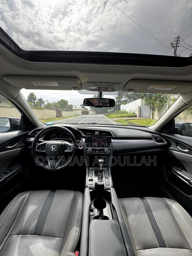 Honda Civic EX-L 4dr Sedan (1.5L 4cyl) 2016 Gray