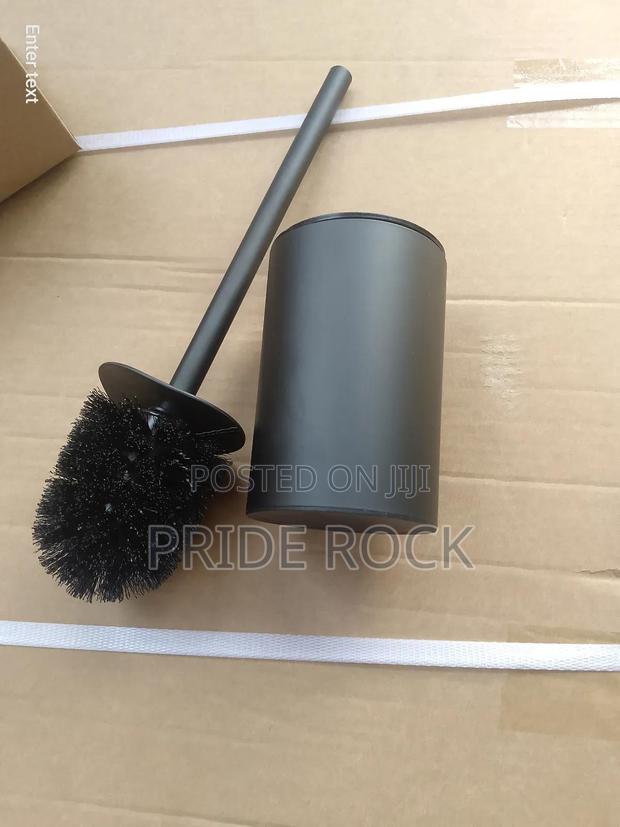 Black Toilet Brush photo 2