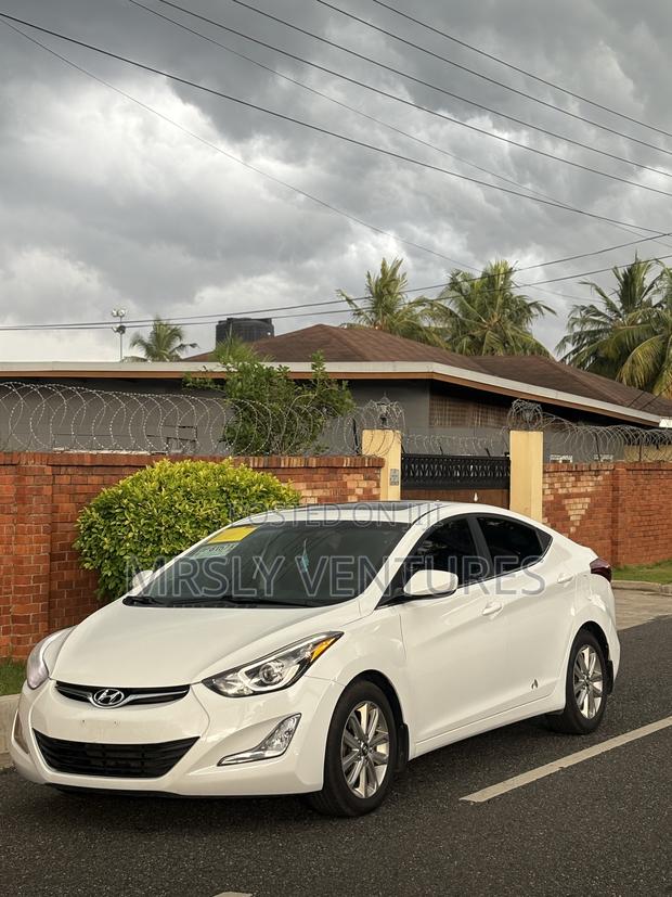 Hyundai Elantra 2015