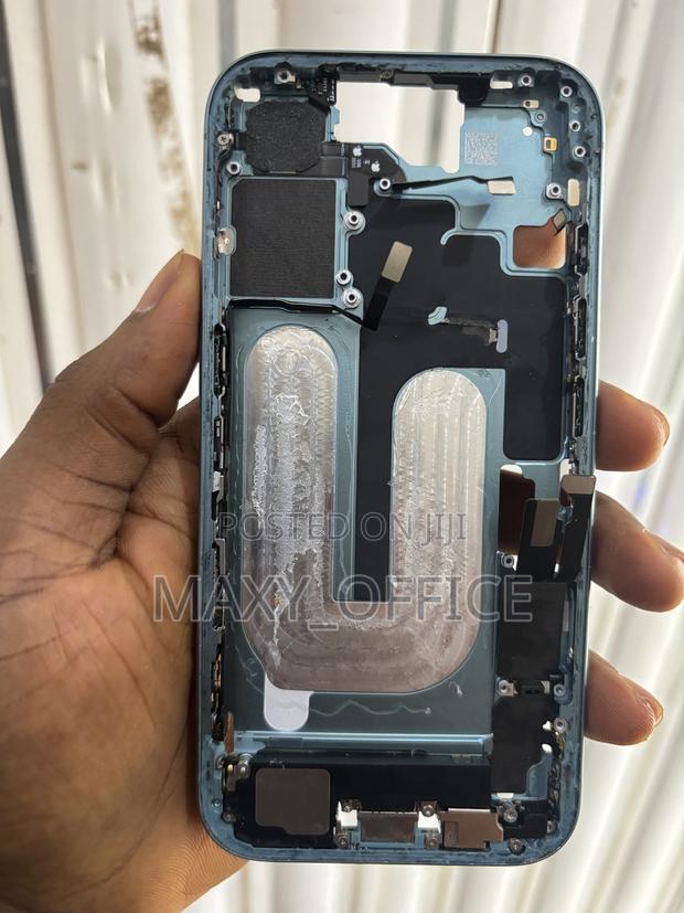 Complete Housing for iPhone 16