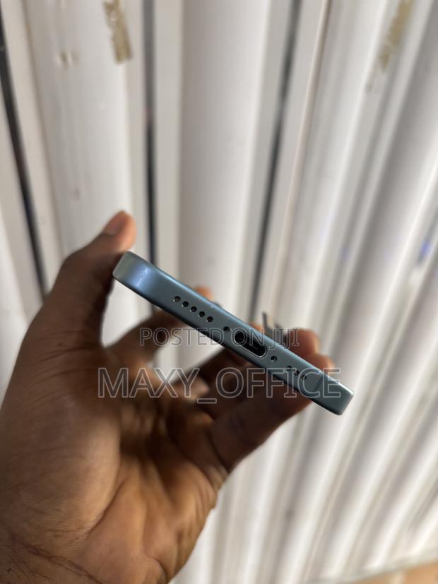 Complete Housing for iPhone 16