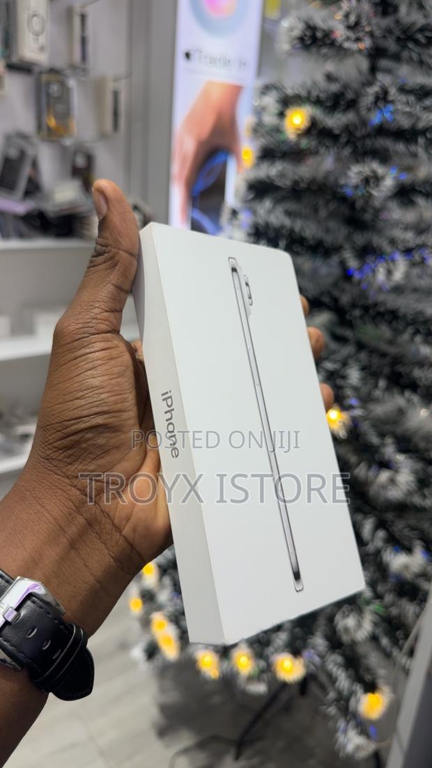 New Apple iPhone Air 256 GB White
