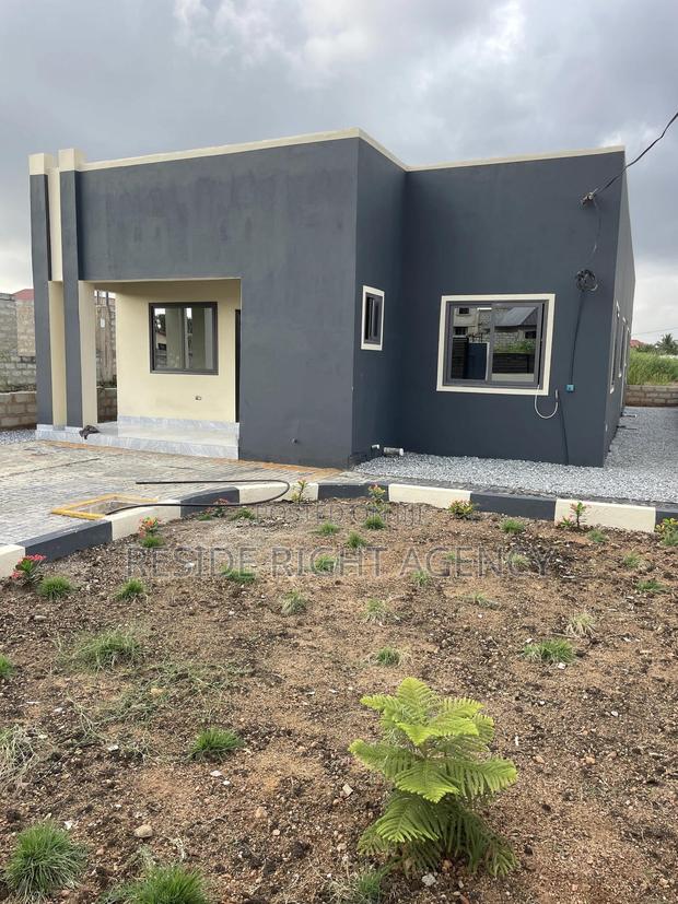 3bdrm House in Pokuase for sale · Photo 4