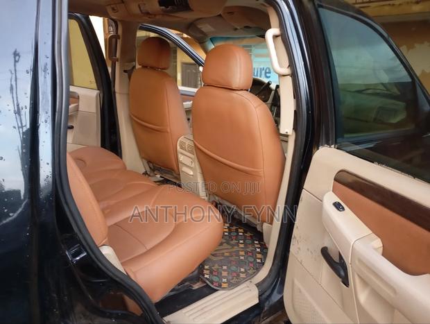 Ford Explorer AWD XLT Sport 4.6 2004 Black