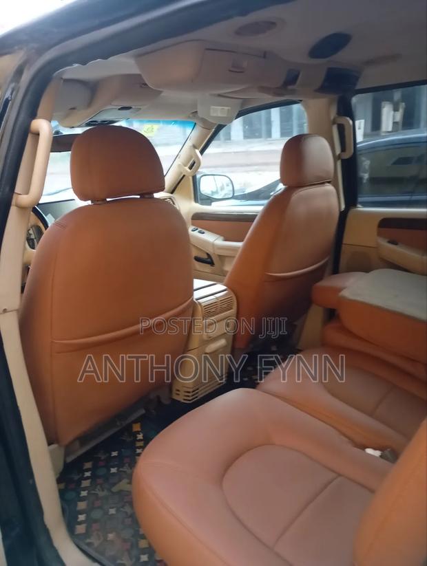 Ford Explorer AWD XLT Sport 4.6 2004 Black