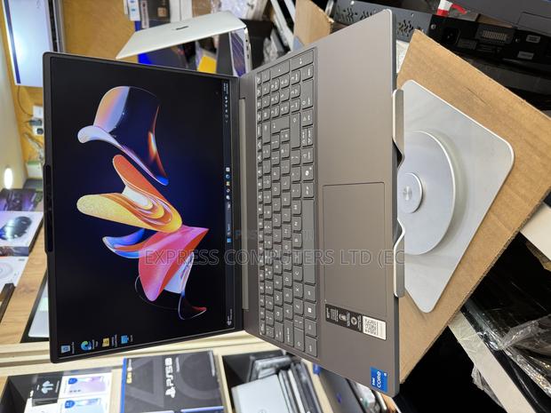 Laptop Lenovo Ideapad 3 16GB Intel Core I5 SSHD (Hybrid) 512GB photo 6