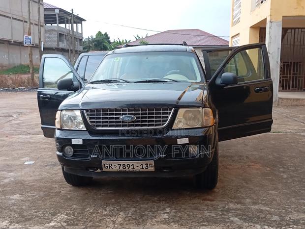 Ford Explorer AWD XLT Sport 4.6 2004 Black