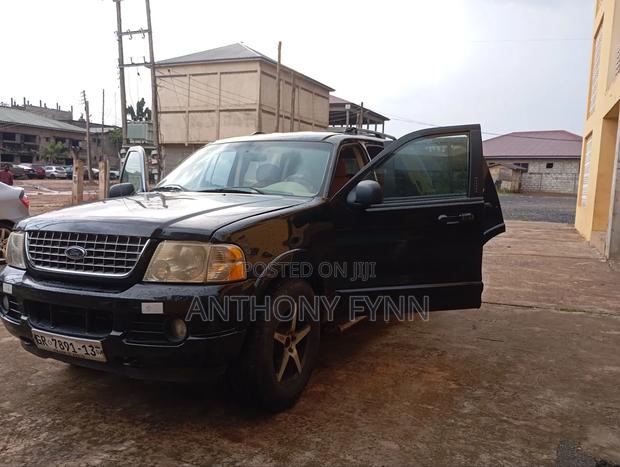 Ford Explorer AWD XLT Sport 4.6 2004 Black