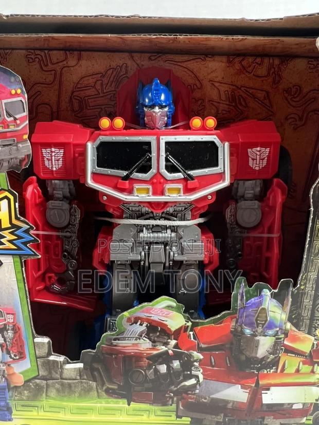 Transformers: Rise of the Beasts Smash Changer Optimus Prime photo 2