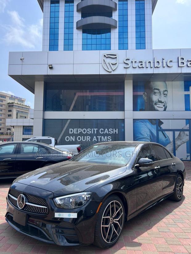 Mercedes-Benz E350 2023 Black
