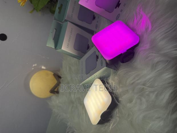 Led Portable Video Light photo 6