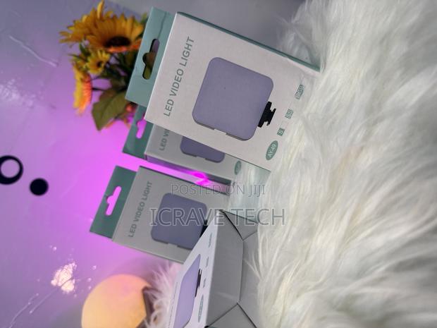 Led Portable Video Light photo 5