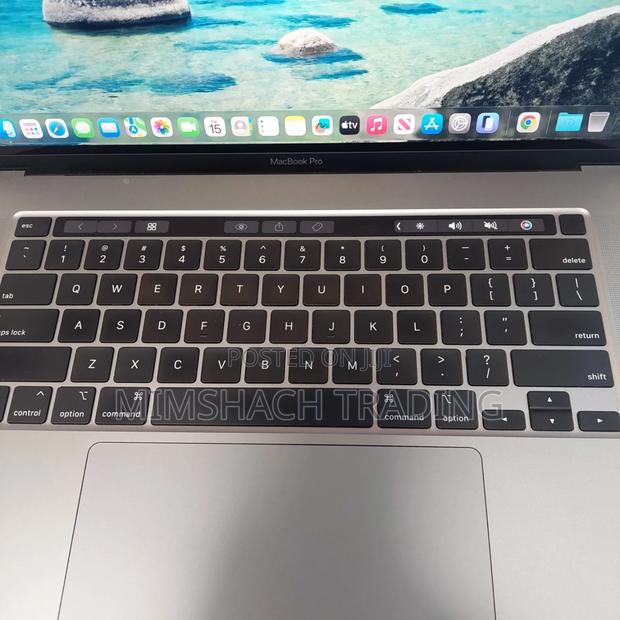 Laptop Apple MacBook 2019 16GB Intel Core I7 SSD 512GB photo 5
