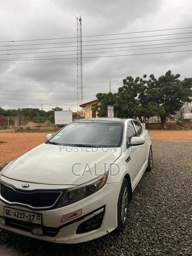 Kia Optima 2013 White photo 4