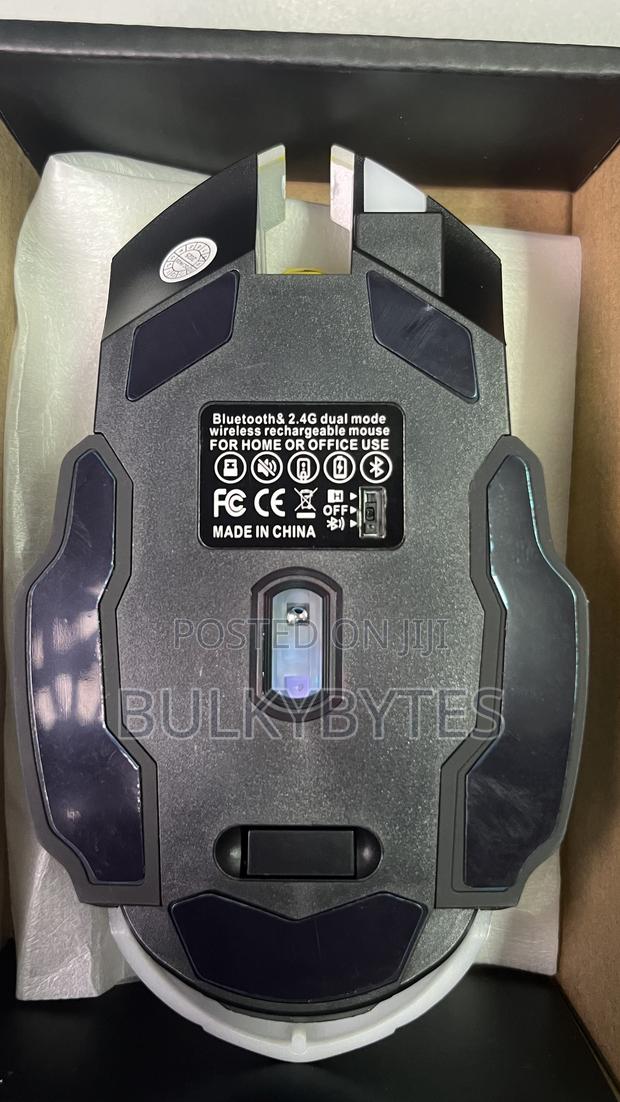 Pro Silent Dual-Mode Wireless Gaming Mouse photo 4