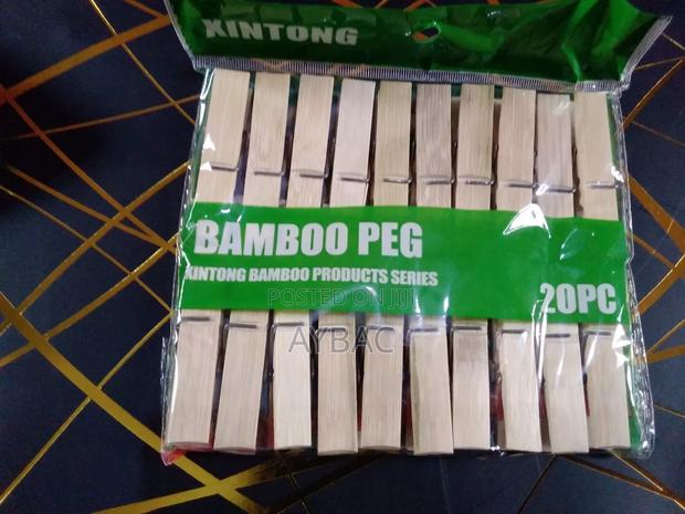 Bamboo Clothes Pegs – 20 Pieces, Natural Bamboo