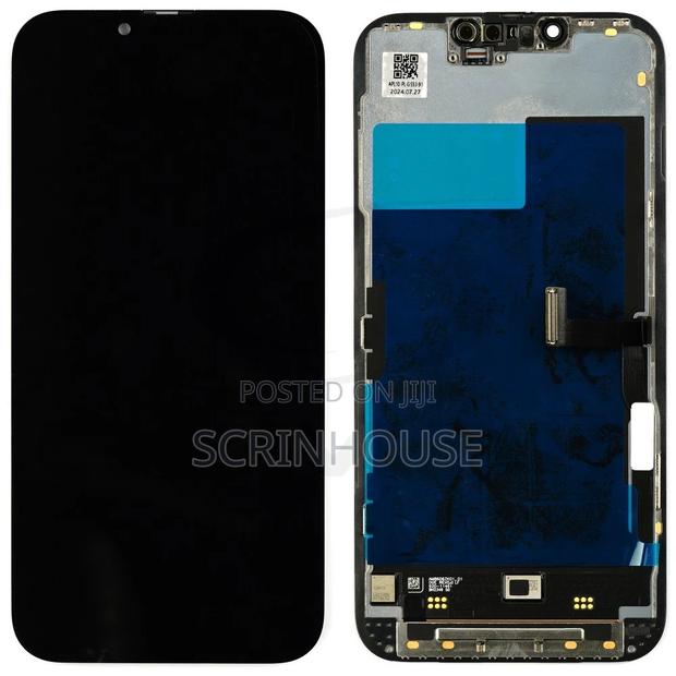 iPhone 13 Pro Screen Replacement · Photo 4