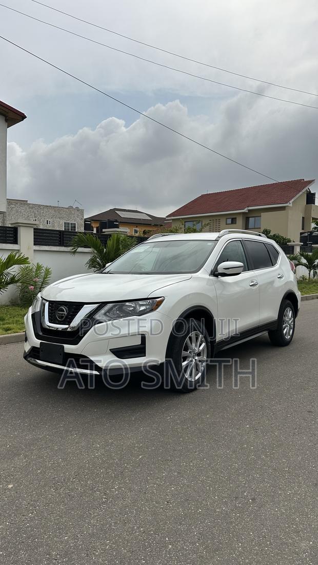 Nissan Rogue 2020 White · Photo 1