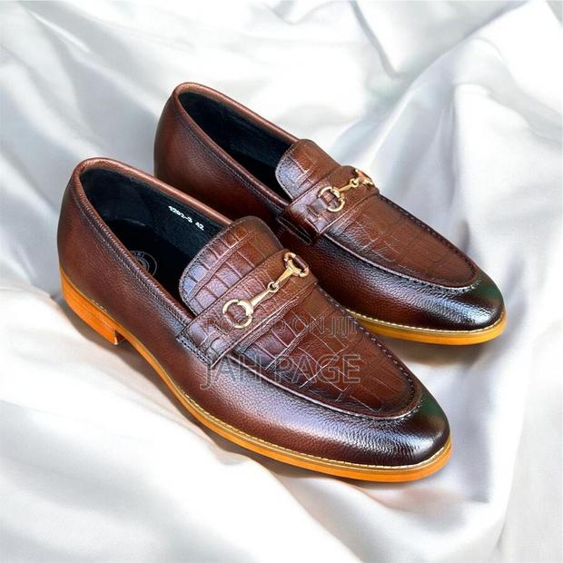 Classic Men Designer Shoes photo 2
