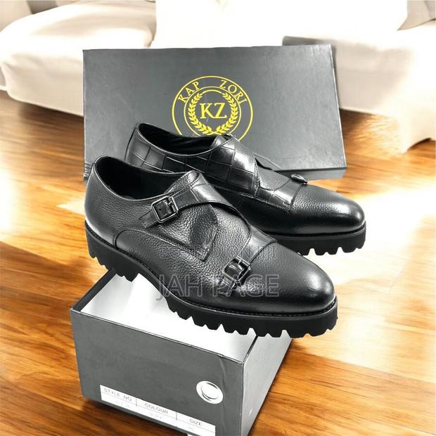 Classic Men Designer Shoes photo 4