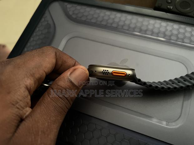 Apple Watch Ultra 3 photo 7