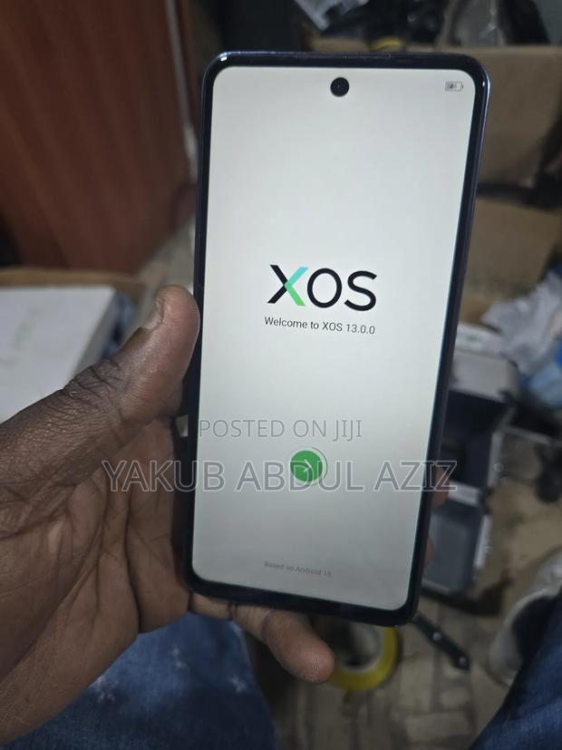 Infinix Hot 40i 256 GB Black photo 3