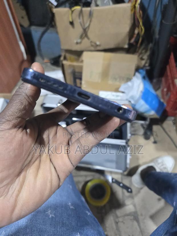 Infinix Hot 40i 256 GB Black photo 6